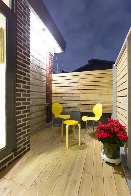 Oh Blue Guesthouse Seoul Exterior photo