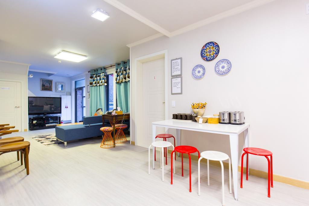 Oh Blue Guesthouse Seoul Room photo